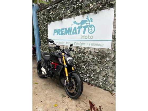 DUCATI DIAVEL 1260 S DUCATI DIAVEL 1260 S